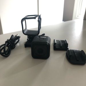 GoPro Hero 5 Session. Out of box but never used.